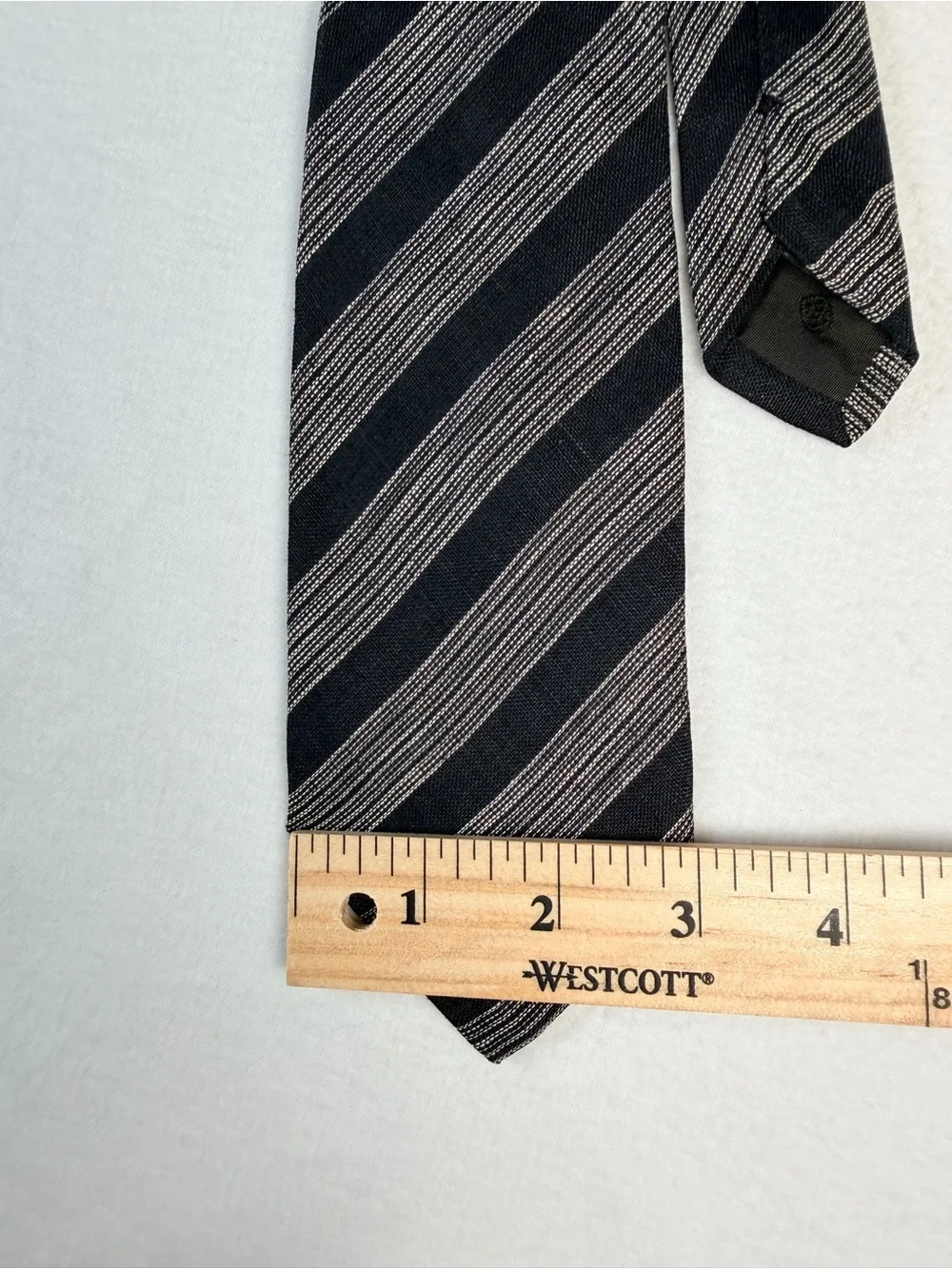 Ermenegildo Zegna 3” Black Tie with Silver-Gray Diagonal Stripes
